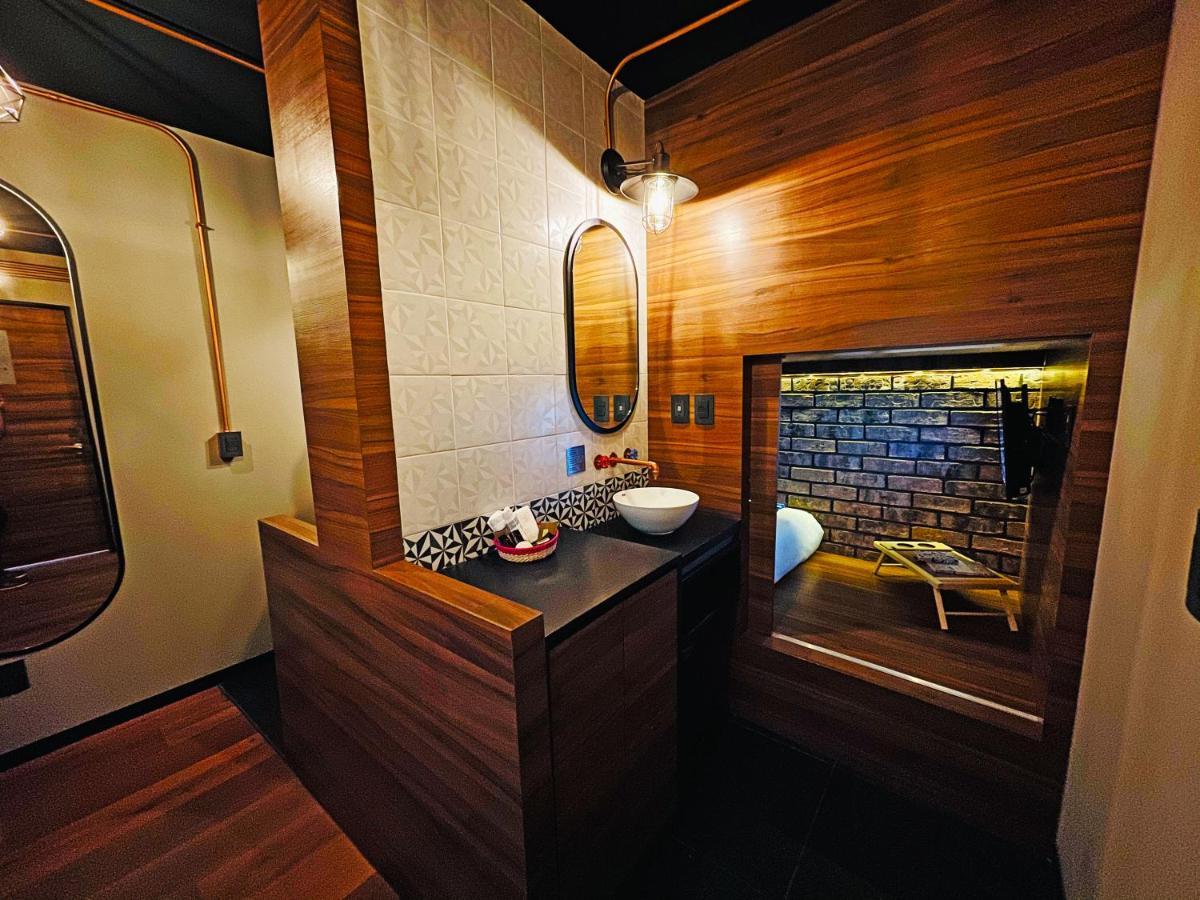 Cadillac Cocoon Beds Mexico City Exterior photo