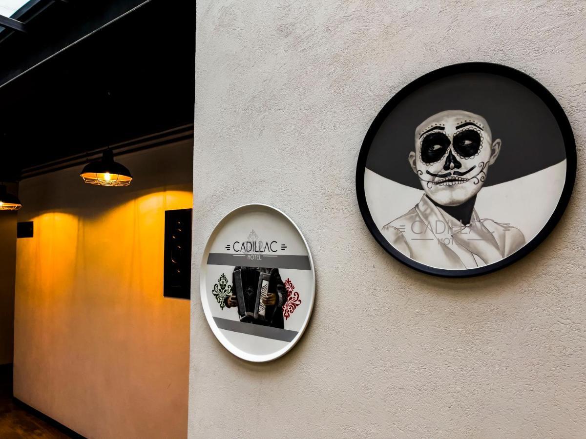 Cadillac Cocoon Beds Mexico City Exterior photo